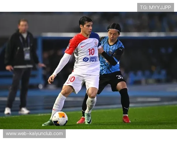 申花挑战日本豪门,亚冠资格争夺进入关键时刻 申花挑战日本豪门,亚冠资格争夺进入关键时刻