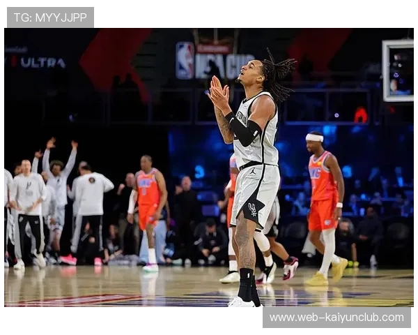 马刺青训营:年轻后卫投篮稳定性获赞 马刺青训营:年轻后卫投篮稳定性获赞